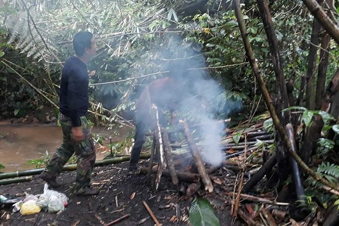 1 Day Trekking Group Tour With Bamboo Cooking / Chiang Rai - How hard is the 15-kilometer trek?