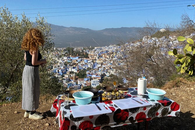 3-Hour Cooking Class overlooking the Blue City - Cooking tagine above the Blue City