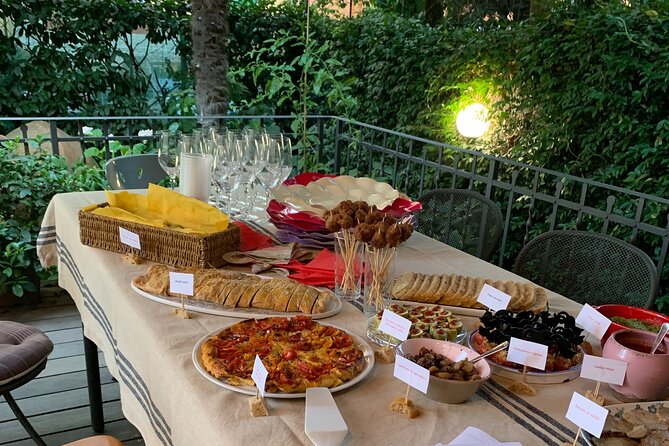 3 hour Lasagna Bolognese cooking class - A small class in Paola’s Bologna home
