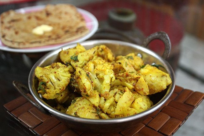 3-hour Private Cooking Lesson and Meal in a Local Agra Home - Why This Home Visit Feels Different From a Restaurant Meal