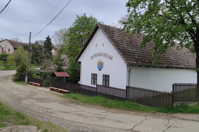 4-Hour Open Air Gulash Cooking with nature in Hungary - Visiting the mansion of Alsópetény