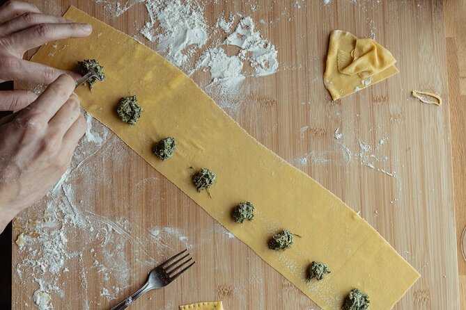 A Brunello Cooking Class with Vineyards View Winery - Rosso and Brunello with your own food