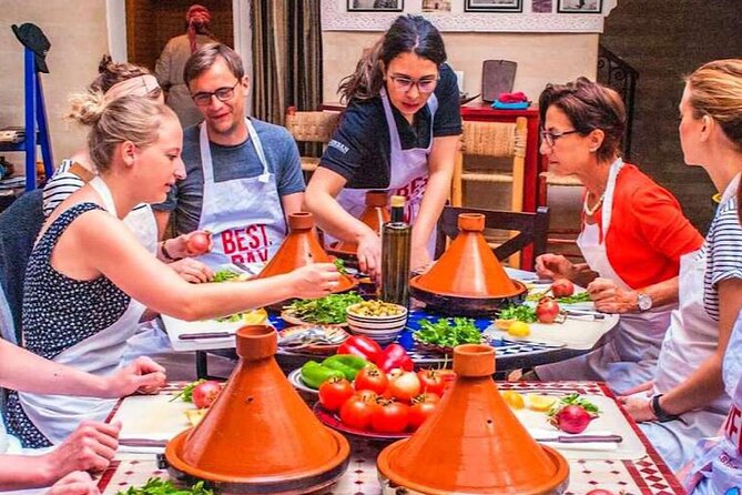 Agadir Cooking Class with Locals - Starting with Moroccan mint tea