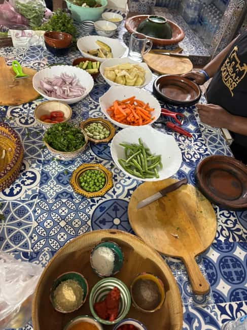 Agadir: Moroccan Cooking Class with Market Visit - Browsing the shops while food cooks