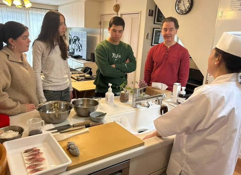 AKEMI's SUSHiKiTCHEN: A fun sushi cooking lesson in Tokyo - Key points to know before booking