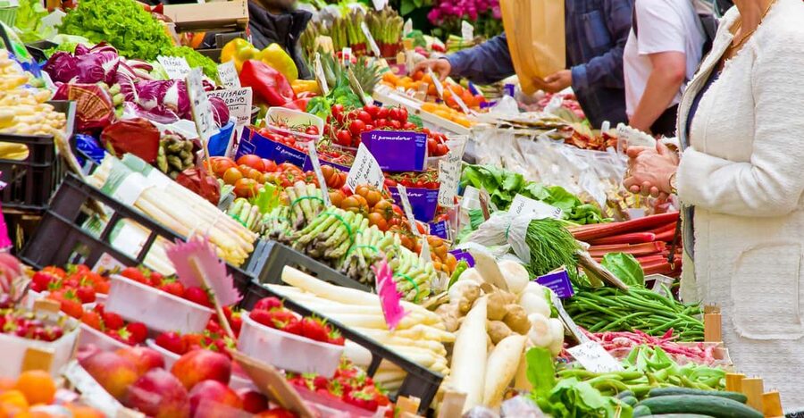 Alberobello: Market, Cooking Class & Meal at a Local's Home - From Alberobello market to a family kitchen