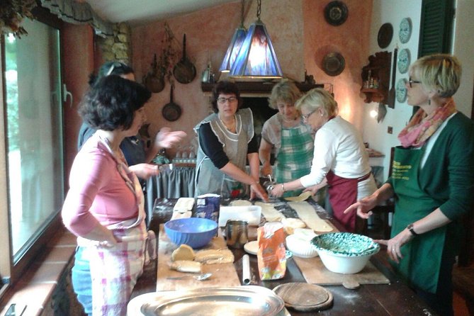 Alghero Home Cooking Pasta Class at a Farmhouse with Wine - Eating the pasta you made