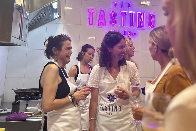 Alicante Paella Cooking Class, Tapas, Drinks and Marketplace - Who will enjoy this Alicante class most