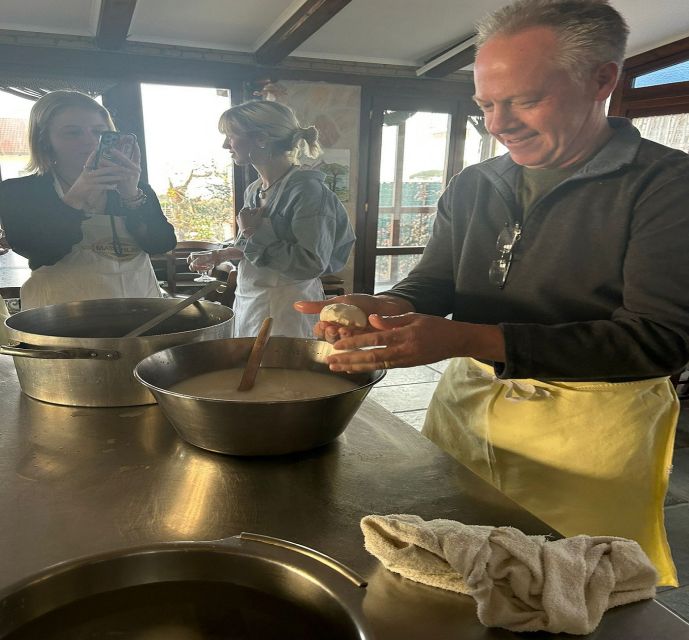 Amalfi Coast: Half-Day Farmhouse Cooking Class - Choosing between tagliatelle and gnocchi