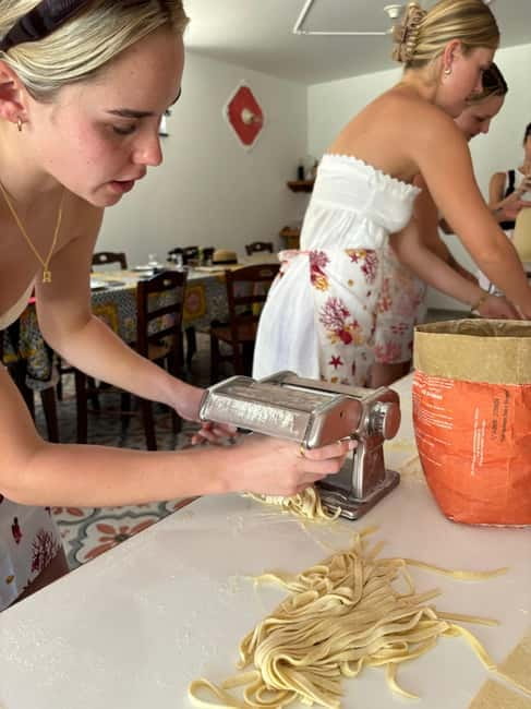 Amalfi Coast: Mozzarella, Pasta and Tiramisù Cooking Class - Making mozzarella from fresh ingredients