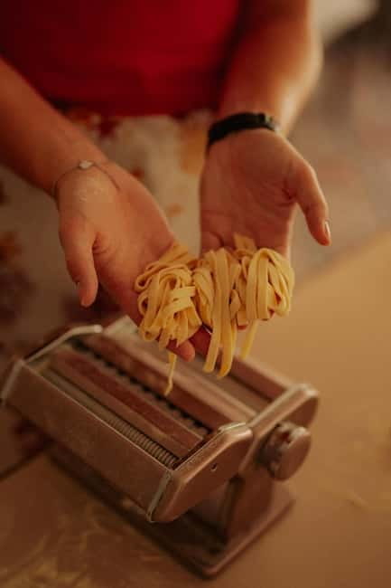 Amalfi: Cooking Class with Pasta, Mozzarella, and Tiramisù - Cooking in Pianillo, above the Amalfi Coast