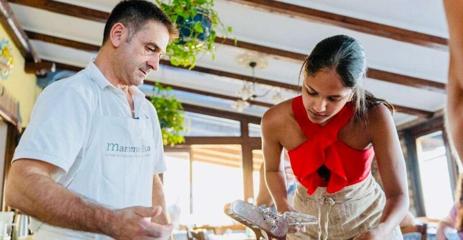 Amalfi: Mozzarella, Fettuccine, and Tiramisù Cooking Class - Kneading and shaping fresh tagliatelle