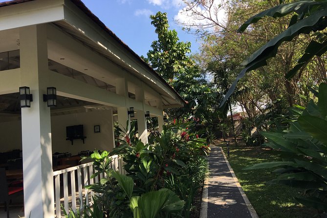 Anggrek Putih Lombok Cooking Class - Why the small group matters