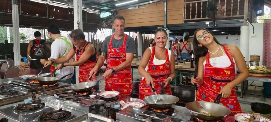 Ao Nang: Authentic Thai Local Cooking Class - Eating together as a Thai family meal
