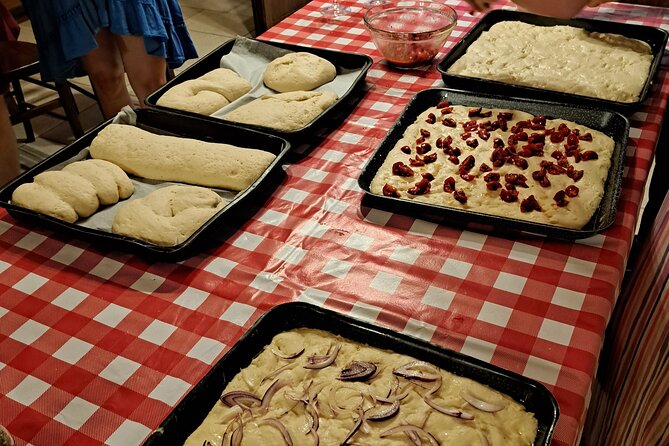 Apulian cooking class and typical dinner - From broad beans to brasciole in tomato sauce