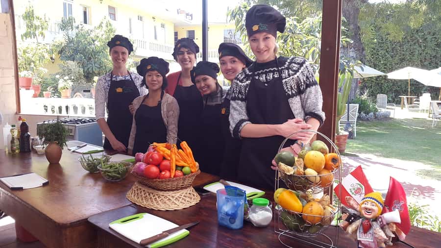 Arequipa: Peruvian Cooking Class - Chicha Morada and the first kitchen lesson