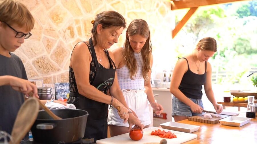 Argassi: Zakynthian Culture & Greek Cooking Class with Lunch - Saturday: vegetarian Zakynthian comfort food