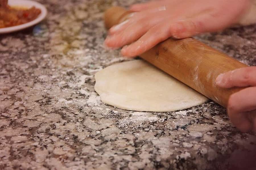 Argentinian Empanadas Cooking Experience in Palermo, Bs As - Meeting the chef and setting up the kitchen