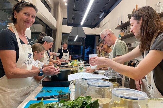 Athens: Traditional Vegan Cooking Class incl. Drinks - Cooking Greek food without meat or dairy