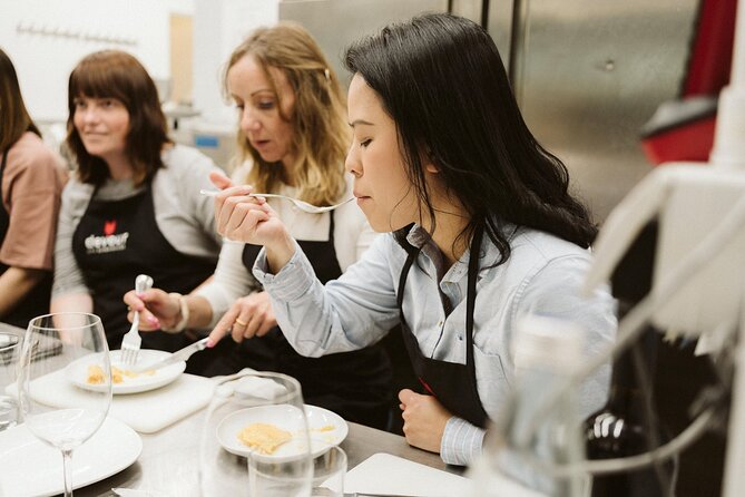 Authentic Basque Cooking Class in San Sebastian Old Town - Gilda pintxos: a quick lesson in Basque bar food