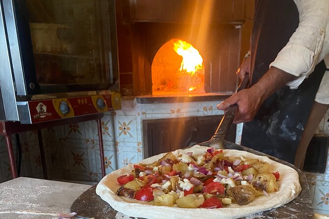 Authentic Pasta & Pizza Cooking Class with Sorrento Coast Pickup - Chef Enzo’s teaching style