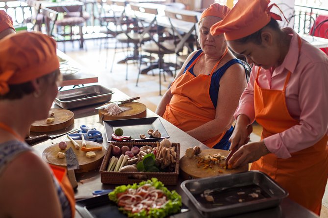 Award-Winning Cooking Class Experience with Professional Teacher - Cooking Khmer food with Sopheap, Sinuon, or Channy