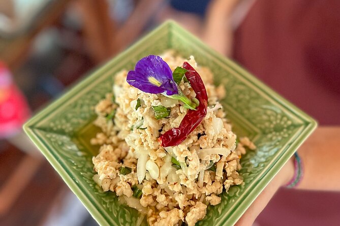 Baan Farm Thai Cooking School Chiangmai - Group size, pickup, and practical comfort
