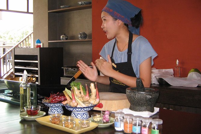 Baipai Thai Cooking School: Authentic Cooking Class Tour - Why the cultural explanations are worth your time