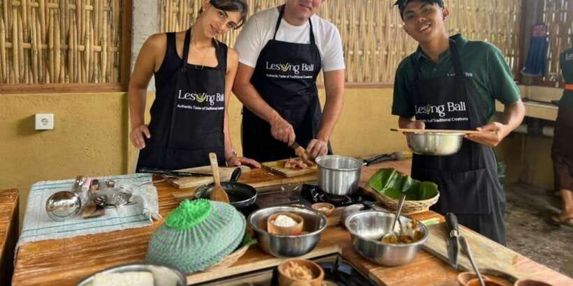 Bali: Cooking Class with Monkey Forest and Art Village Tour - Key points to know before booking