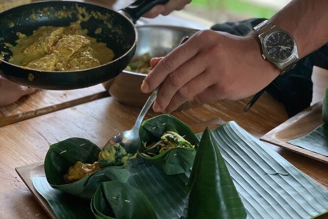 Balinese Authentic Cooking Class in Ubud - Small groups and transport keep the value strong