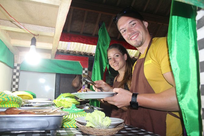 Balinese Ubud cooking school (9 Dish Cooking and Market Tour) - Afternoon alternative: making a Balinese offering