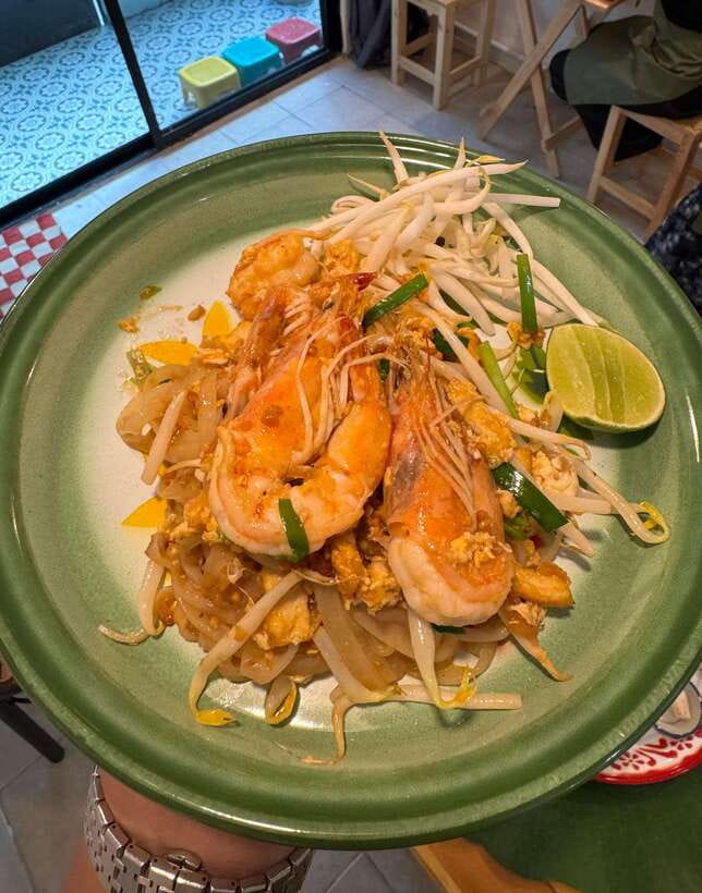 Bangkok Cooking Class : Traditional Thai dishes&Market Trip - Why the recipe book matters