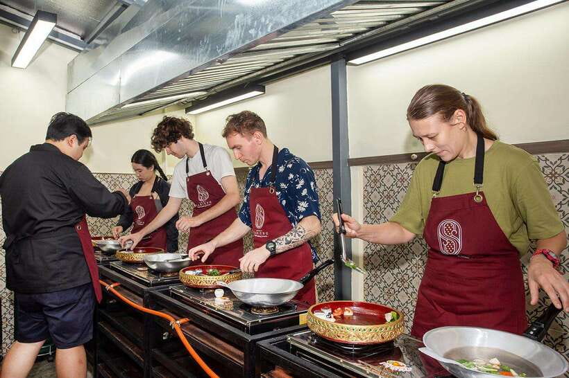 Bangkok: Cooking Class with Market Visit & Tuk Tuk Ride - Who will enjoy this class most?