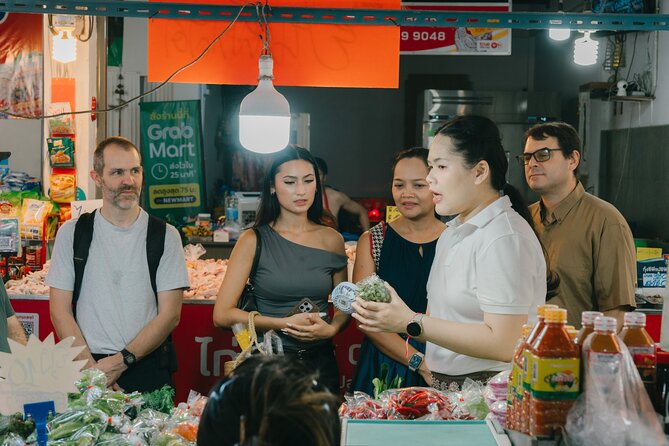 Bangkok Udomsuk Thai Cooking Class with local market tour - Meeting Chef Pon near BTS Udomsuk