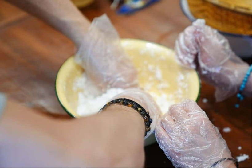 Bangkok: White Lotus Thai Cooking Class with Market Tour - Should you book White Lotus Thai Cooking School?
