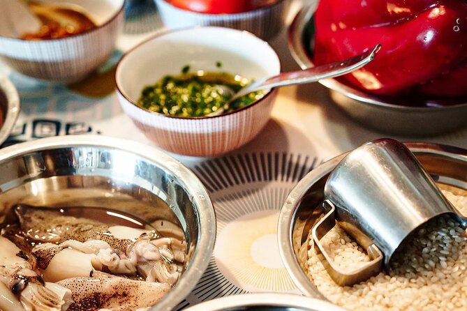 Barcelona Authentic Paella and Sangria Cooking Class - Cava first, then an introduction to Catalan cooking
