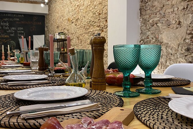 Barcelona: Black Ink Seafood Paella Cooking Class - Why black paella makes this class different