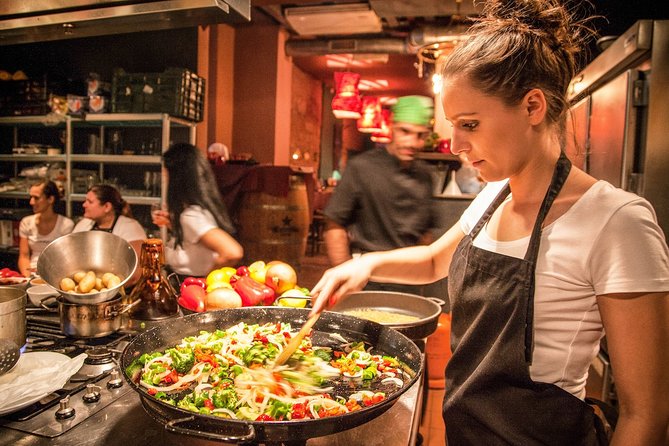 Barcelona : Paella Cooking Experience + Boqueria Market Exclusive Tour - Who will enjoy this three-hour experience