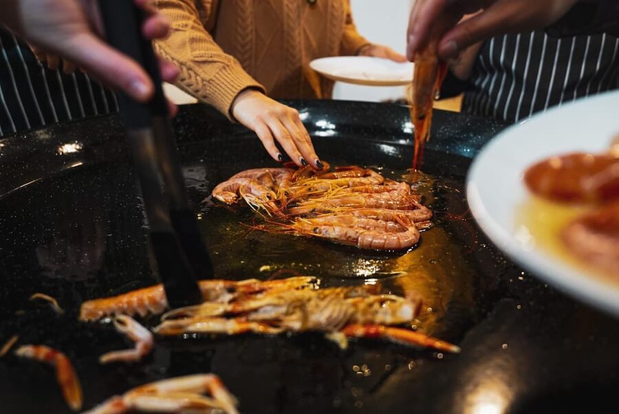 Barcelona: Seafood Paella Cooking Class & Boqueria market - What makes the $113 price worthwhile