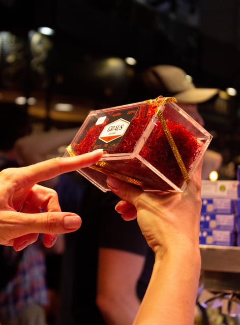 Barcelona: Seafood Paella Cooking Class & Boqueria market - Should you book it?