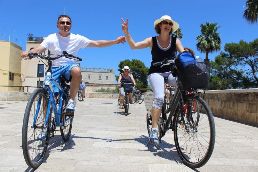 Bari: Bike Tour & Pasta Making Experience - Tasting orecchiette and Apulian flavors