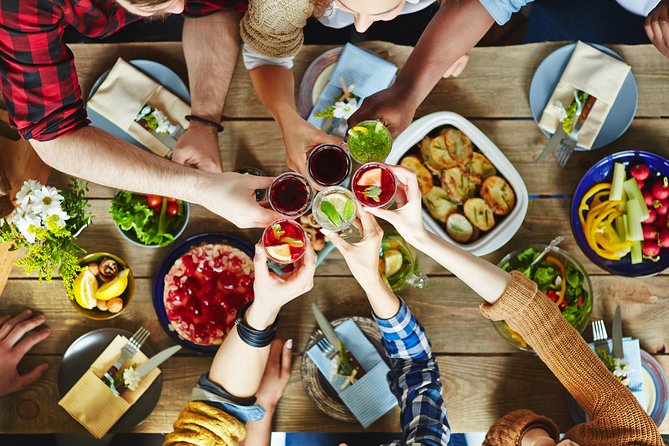 Bari: Home Cooking Class- Make Cavatelli & Capunti with Wine - Small group, flexible mood