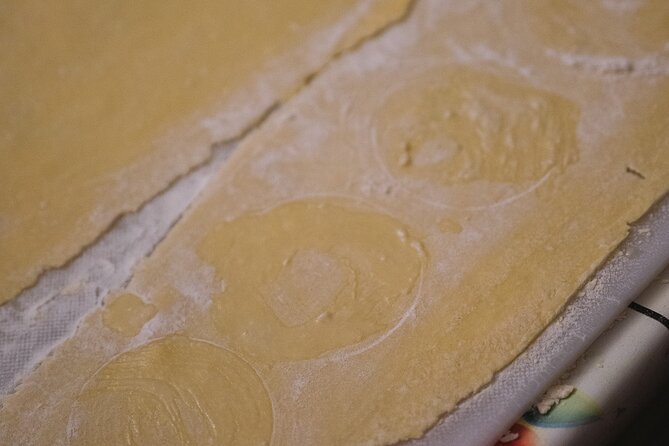 Bari: Pasta and Tiramisu Cooking Class with Wine - Food restrictions and practical limits