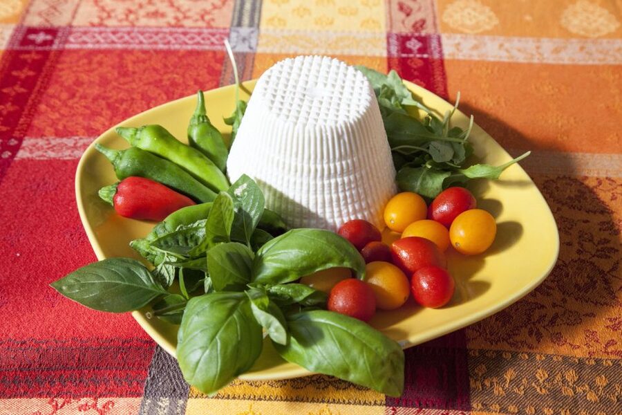 Bari: Private Cooking Class at a Local's Home - Cooking inside a real Apulian home
