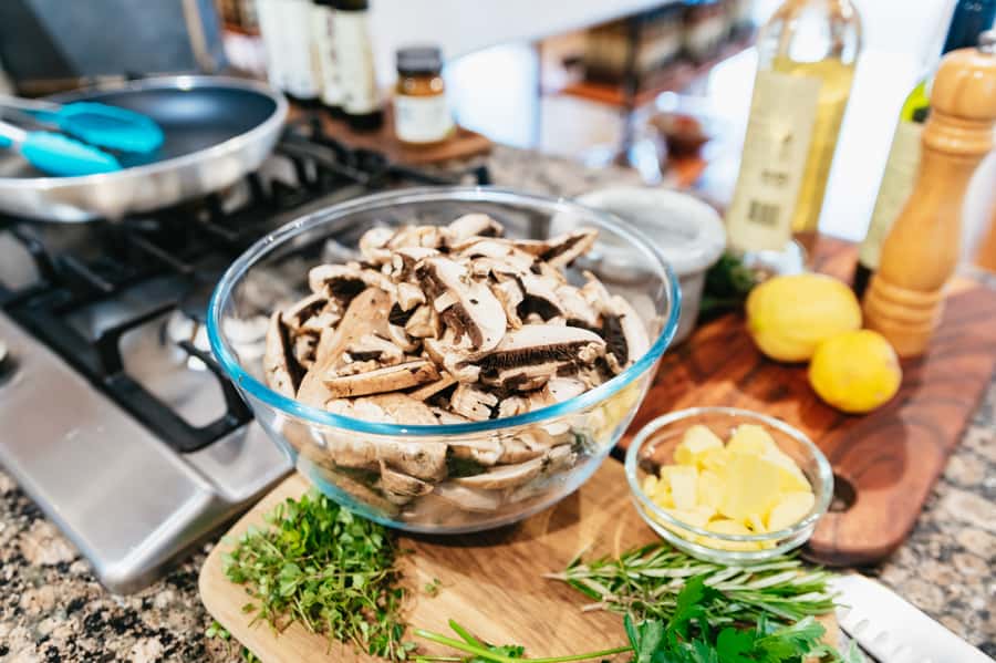 Barossa Valley: Interactive Cooking Class - Seasonal food gives the demonstration a sense of place