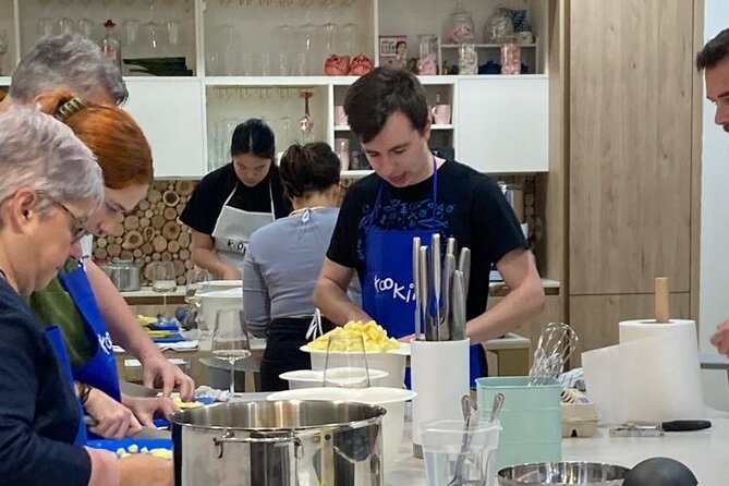 Basque Cooking Experience: Market Tour & Hands-On Class English - What to know before you book