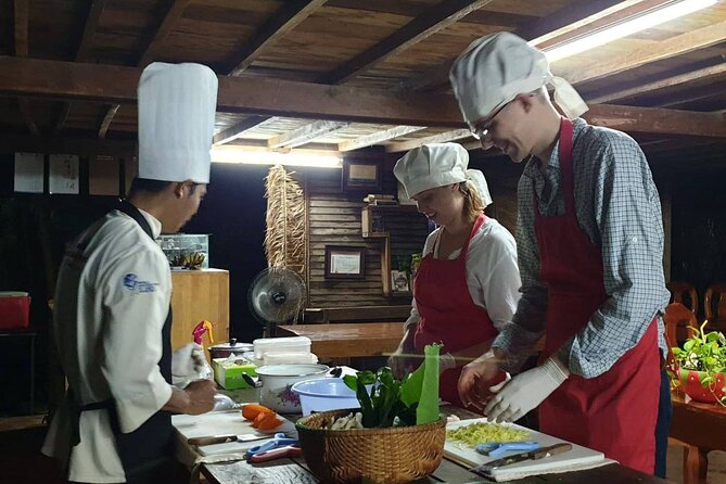Battambang: Cooking Class and Market Touring - Preparing two savory Khmer dishes
