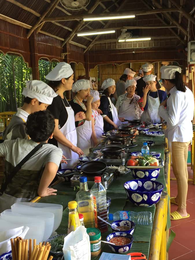 Bay Mau Eco Cooking Class Tours with Basket Boat - Drinks, comfort, and what the $30 price covers