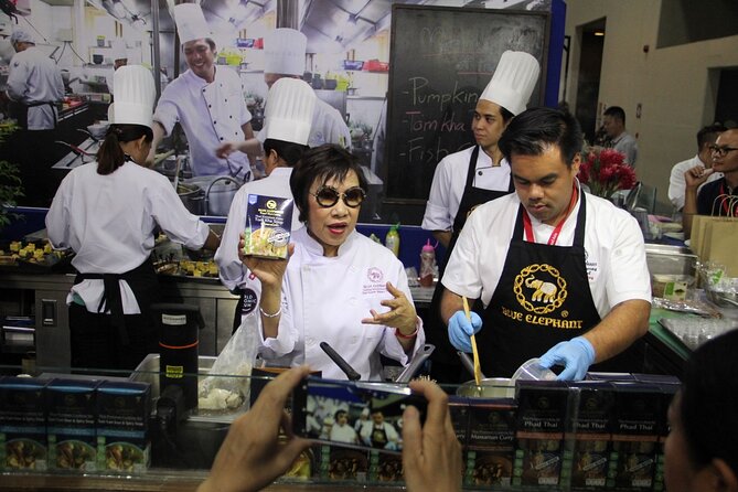 Blue Elephant Sathorn Bangkok Cooking School with Michelin Guide - Why the morning market visit is worth choosing