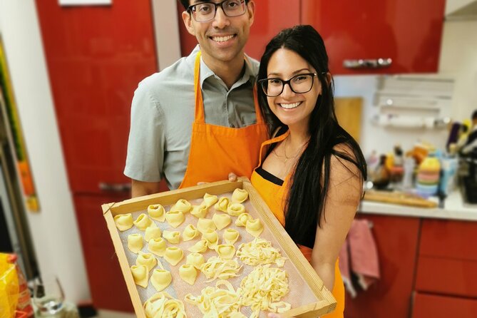 Bologna on the plate, Cooking Class with Alessia - The cat, the apartment, and other practical considerations